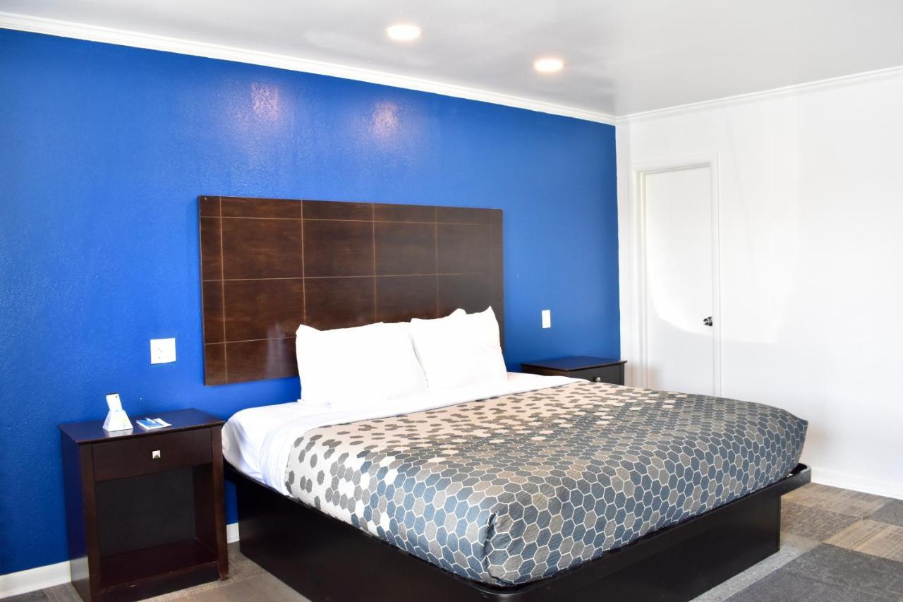 Rodeway Inn Swainsboro Ngoại thất bức ảnh