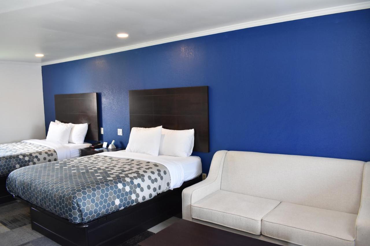 Rodeway Inn Swainsboro Ngoại thất bức ảnh