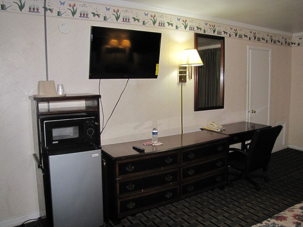 Rodeway Inn Swainsboro Phòng bức ảnh