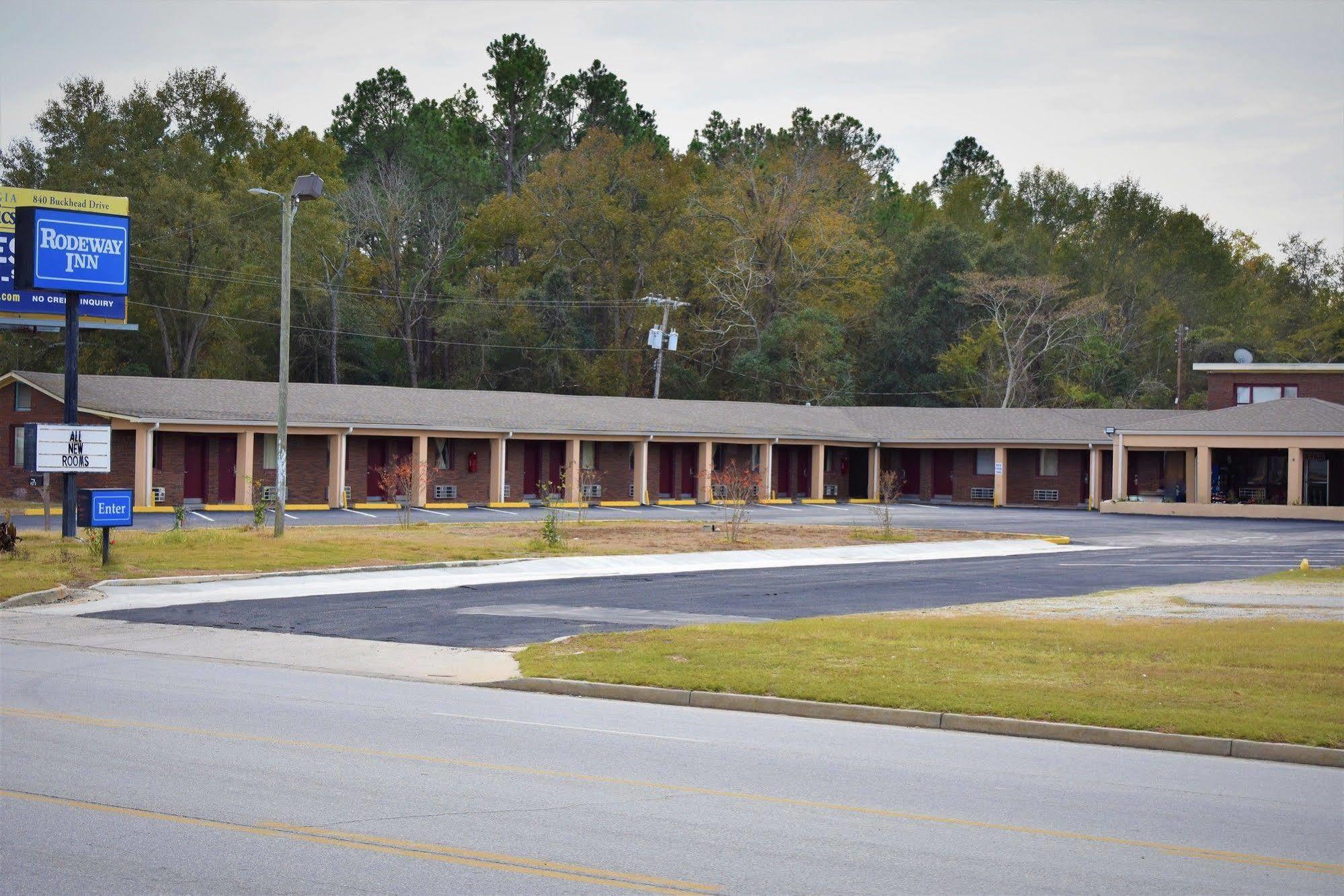Rodeway Inn Swainsboro Ngoại thất bức ảnh